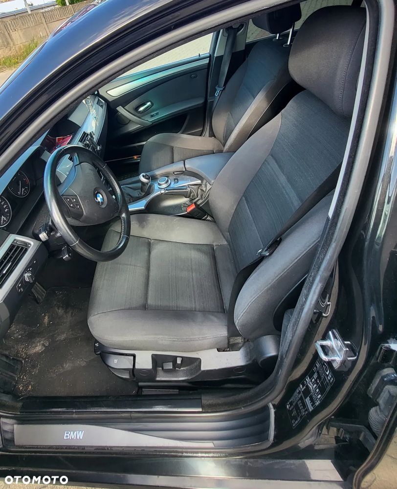 BMW Seria 5 520d - 8