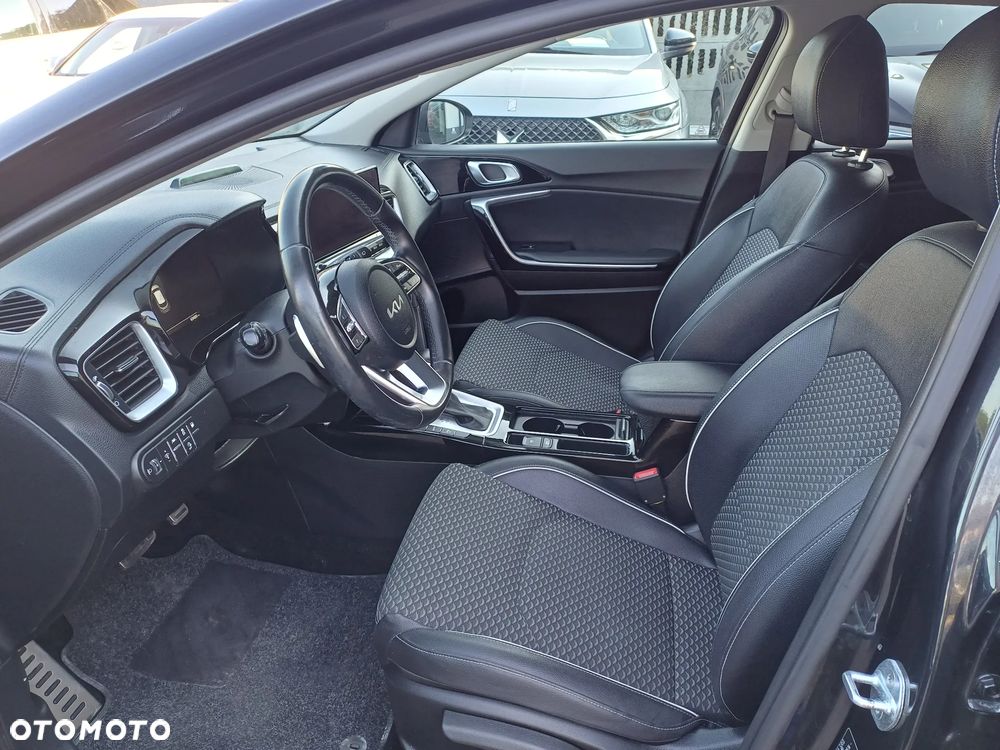 Kia XCeed 1.6 GDI DCT6 OPF Platinum Edition - 16