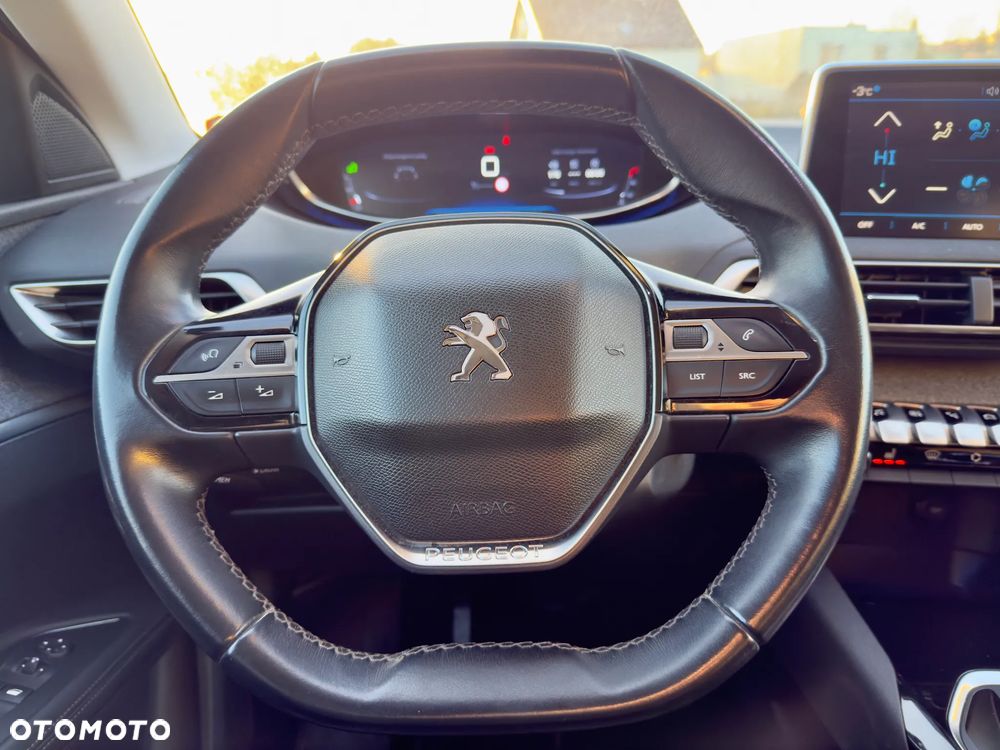 Peugeot 5008 BlueHDi 120 Allure - 15