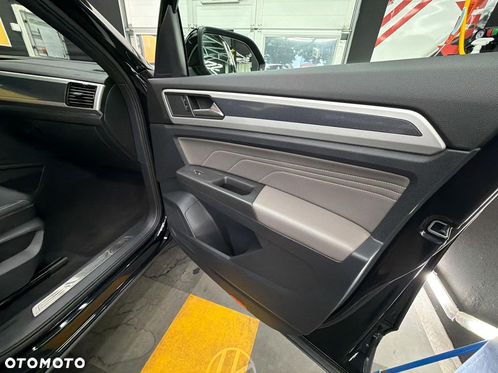 Volkswagen Atlas - 5