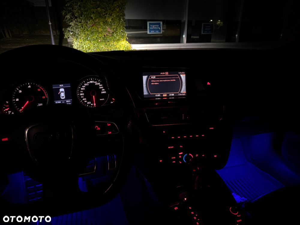 Audi A4 Limousine - 15