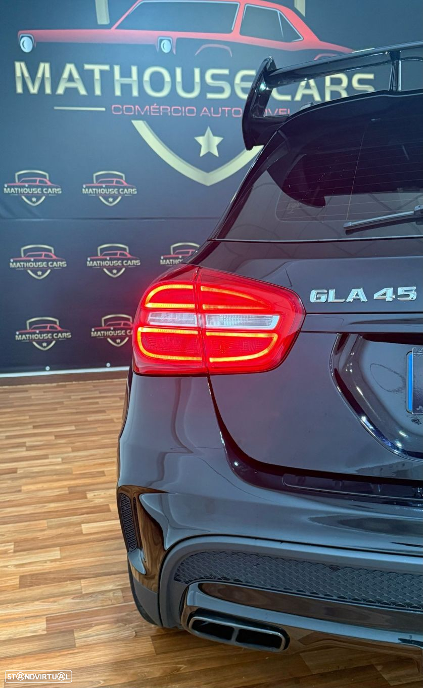 Mercedes-Benz GLA 45 AMG 4-Matic - 36