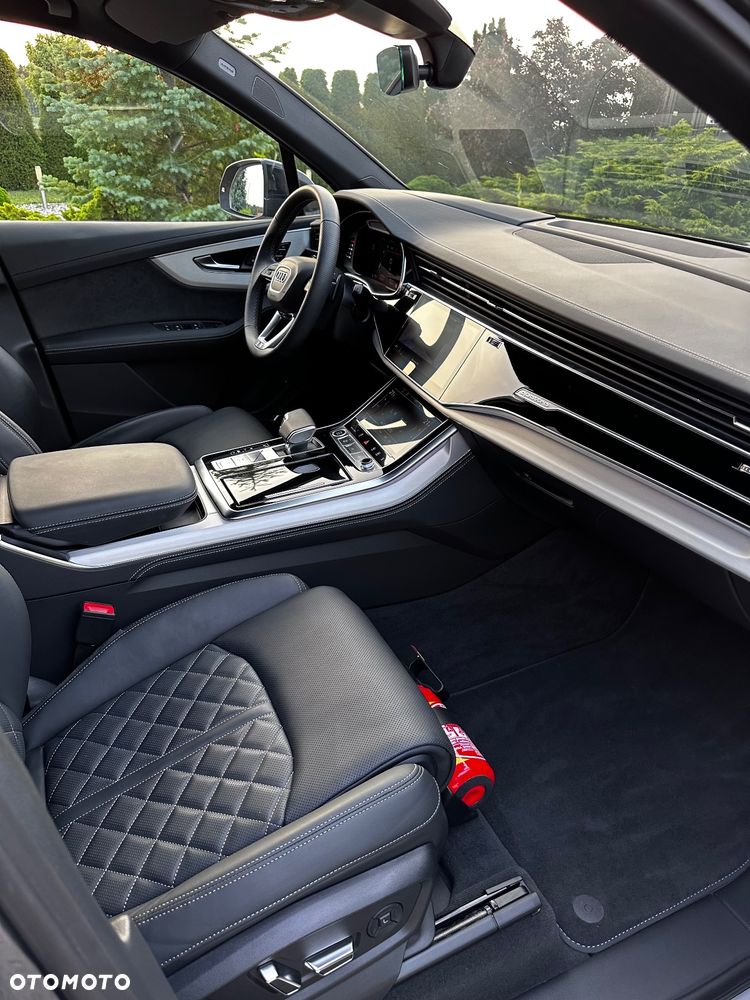 Audi Q7 - 36