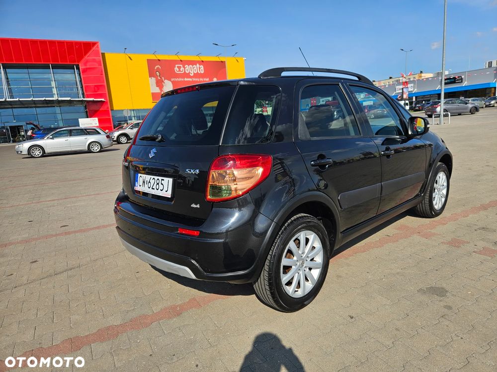 Suzuki SX4 1.6 VVT 4x4 Style - 4