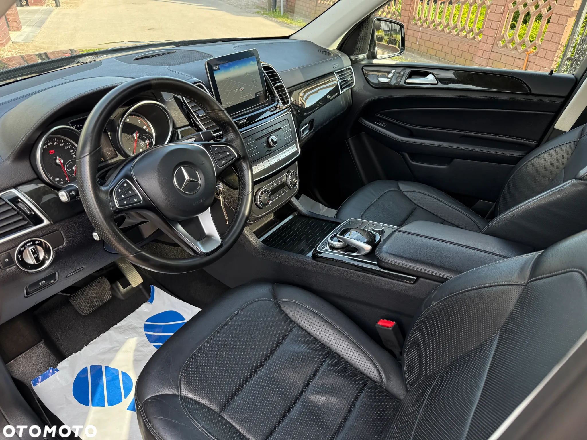 Mercedes-Benz GLE 350 d 4-Matic - 9