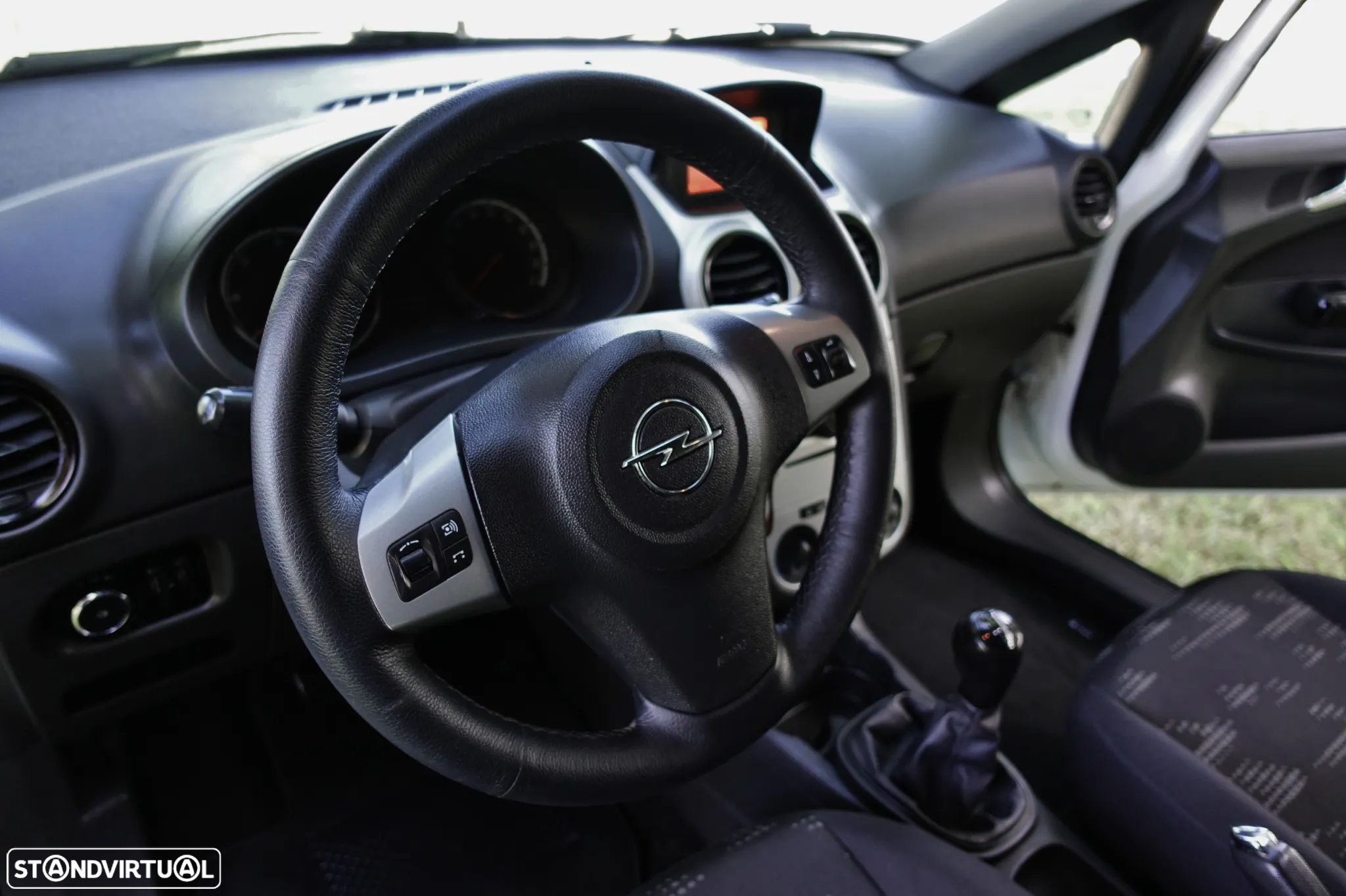 Opel CORSA - 7