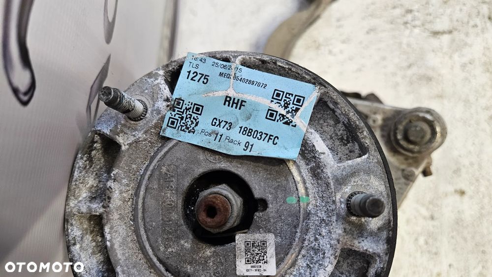 Jaguar XE X760 2.0D Kompletna zwrotnica prawa z wahaczami i amortyzatorem Zawieszenie przód prawy Wahacz Amortyzator GX73-3K185-AB GX7318B037FC - 12