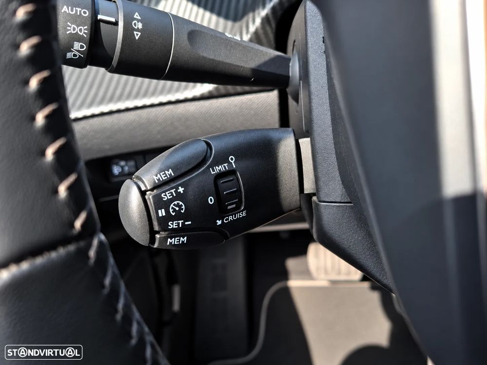 Peugeot e-208 50 kWh Style - 11