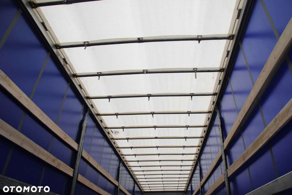 Schmitz Cargobull SCS kurtyna, podnoszona oś - 10