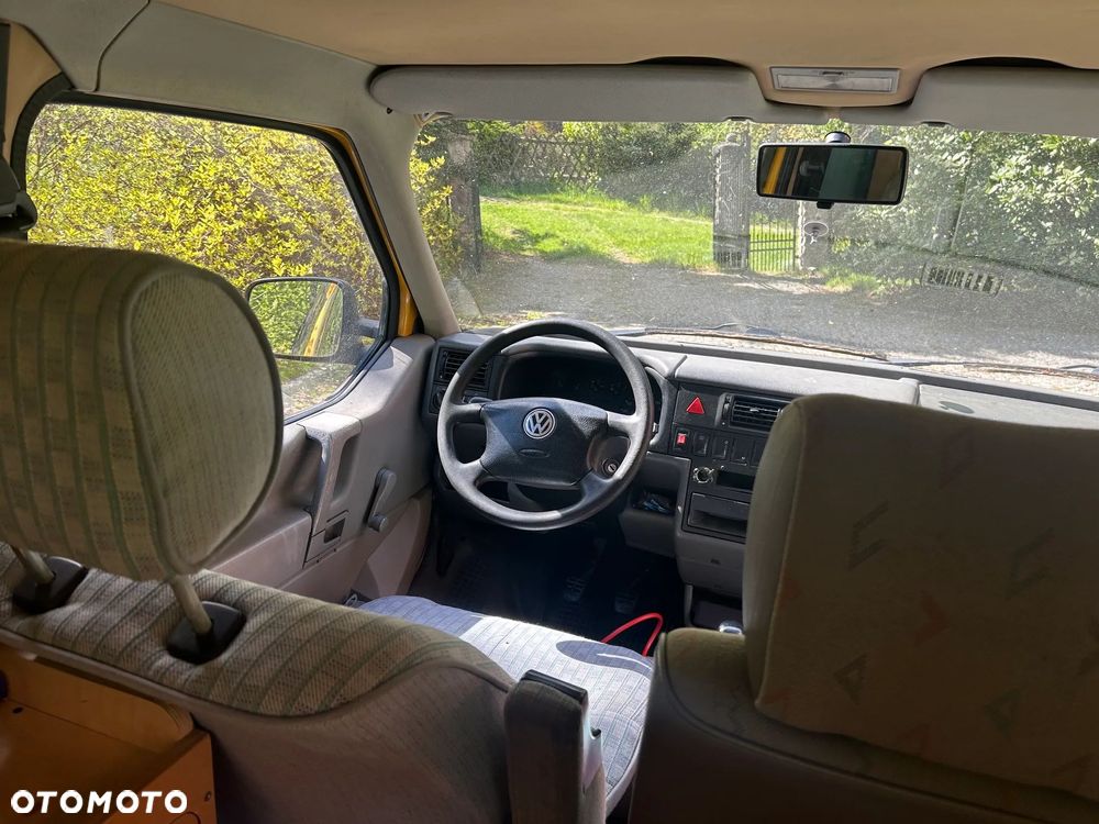 Volkswagen Transporter - 15