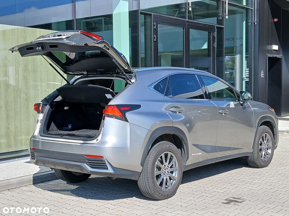 Lexus NX 300h Elegance Optimum AWD - 33