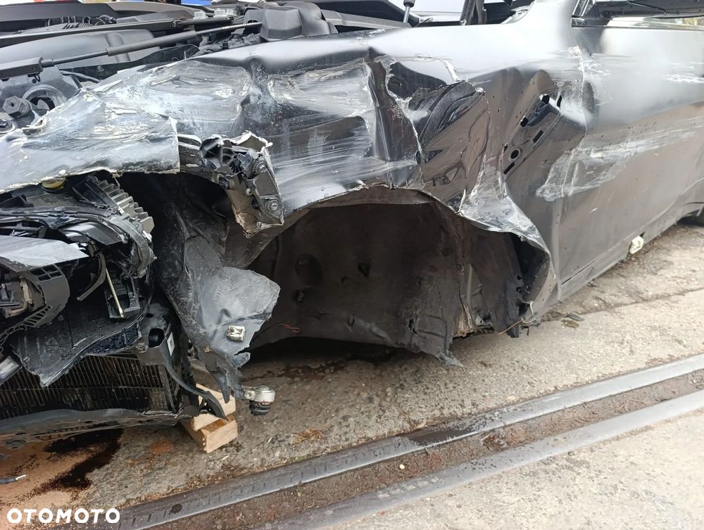 BMW M4 Competition M xDrive - 19