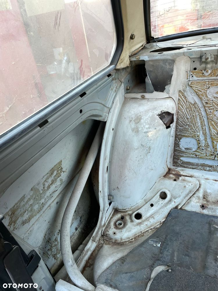 BMW Seria 3 - 25