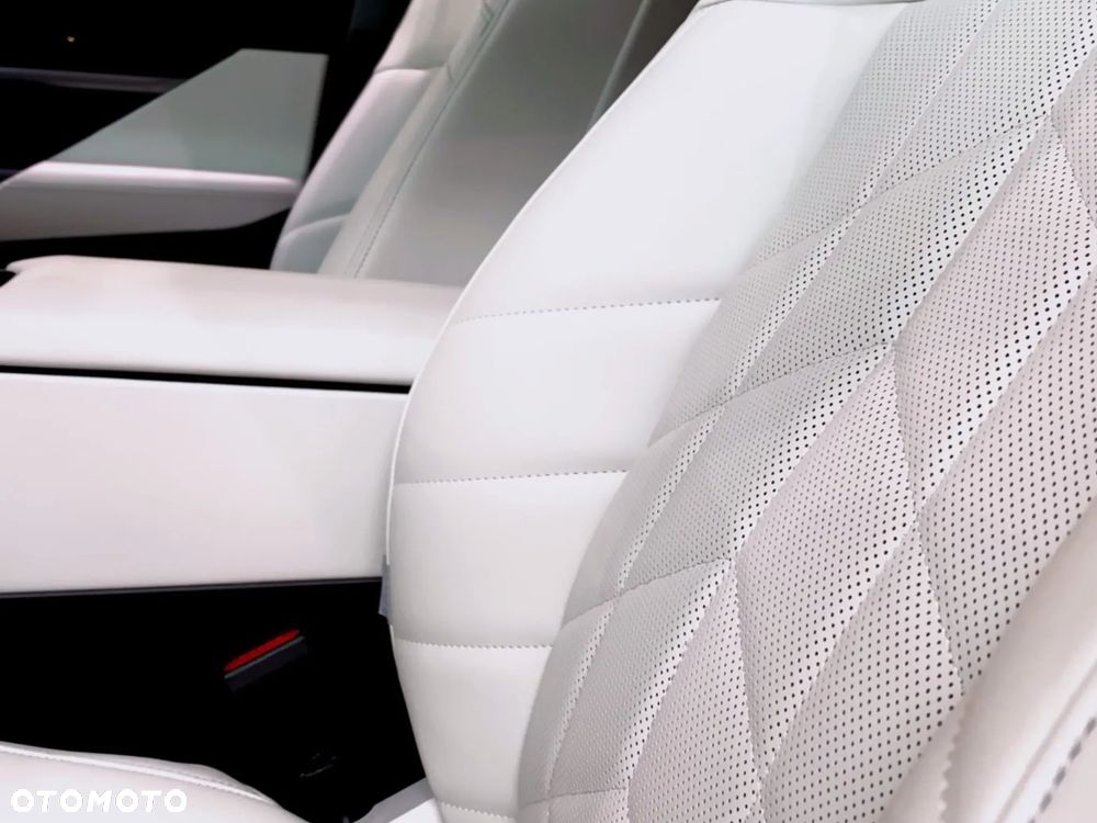 BMW Seria 5 540d xDrive mHEV M Sport - 13