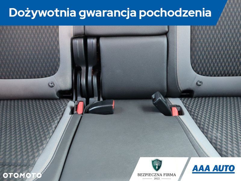 Opel Crossland X - 11