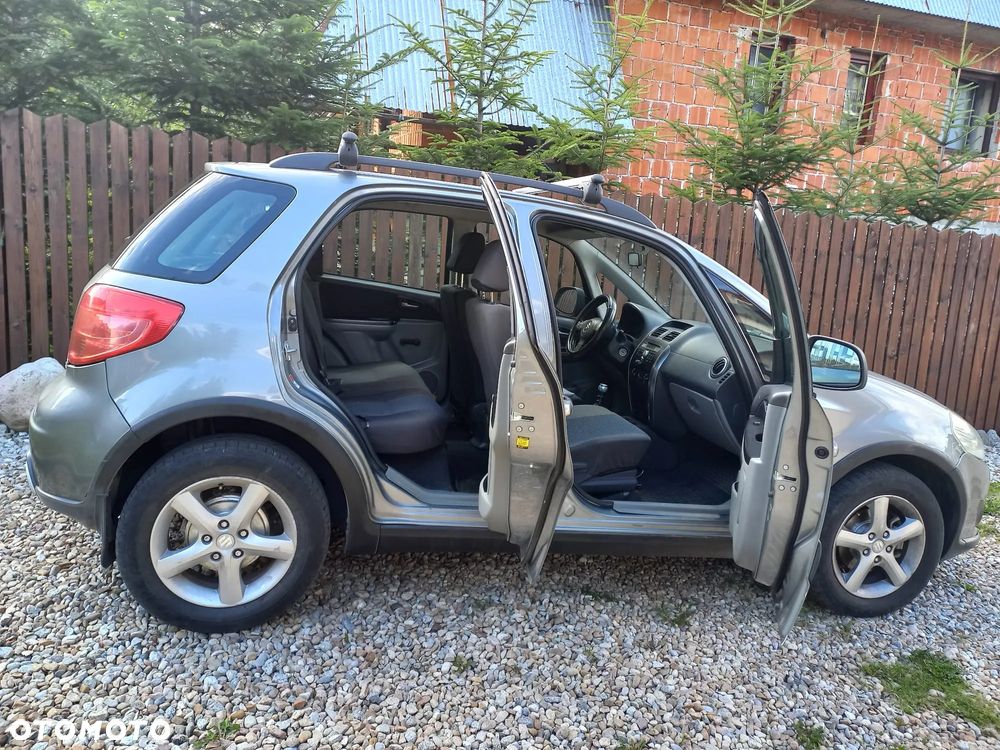 Suzuki SX4 1.9 DDiS 4WD GS / Premium - 13