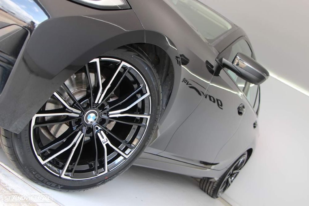 BMW 320 d Auto - 22