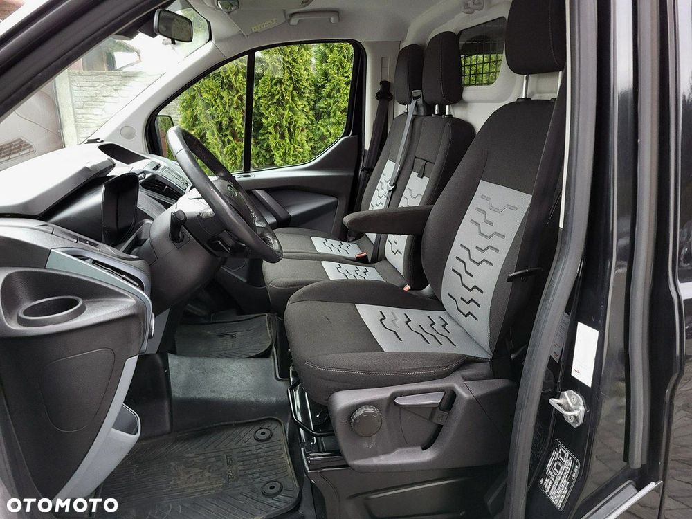 Ford Transit Custom - 10