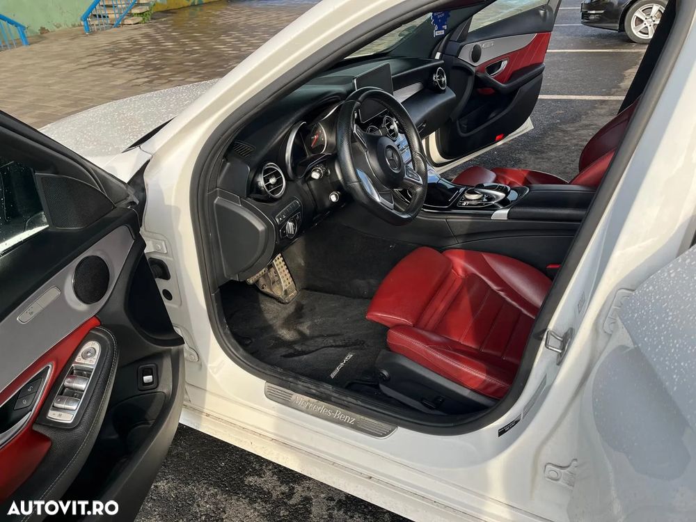 Mercedes-Benz C 250 d T 9G-TRONIC AMG Line - 11