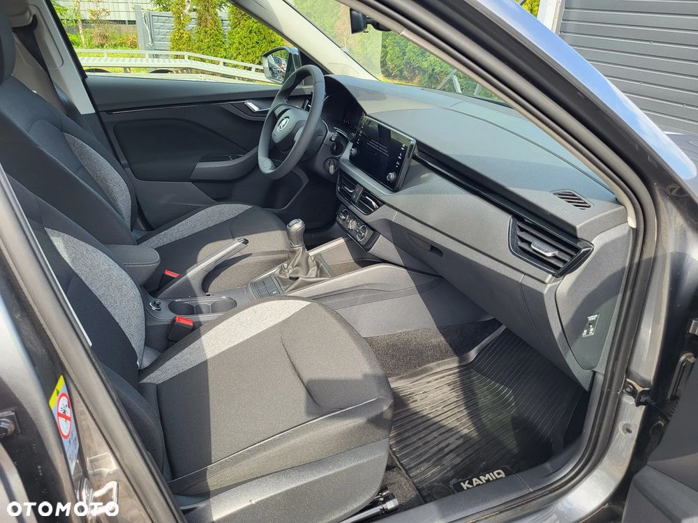 Skoda Kamiq 1.0 TSI Essence - 22