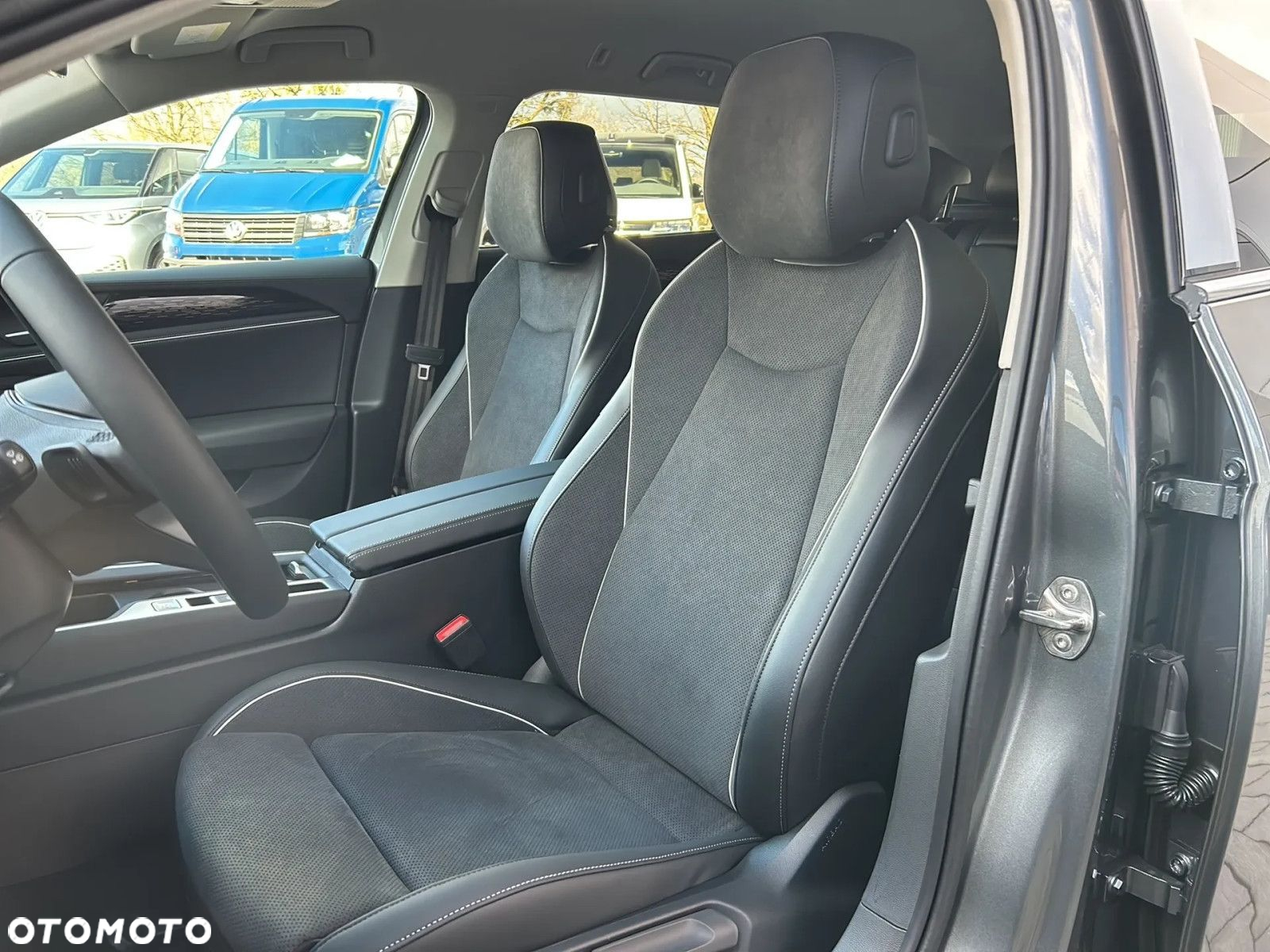 Volkswagen Passat - 6