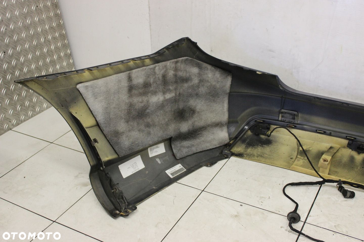 ZDERZAK TYLNY PDC MERCEDES W204 KOMBI AMG 07- 197U - 9