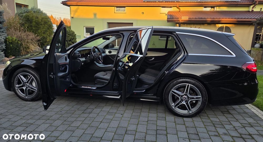 Mercedes-Benz Klasa E 220 d 9G-TRONIC AMG Line - 11