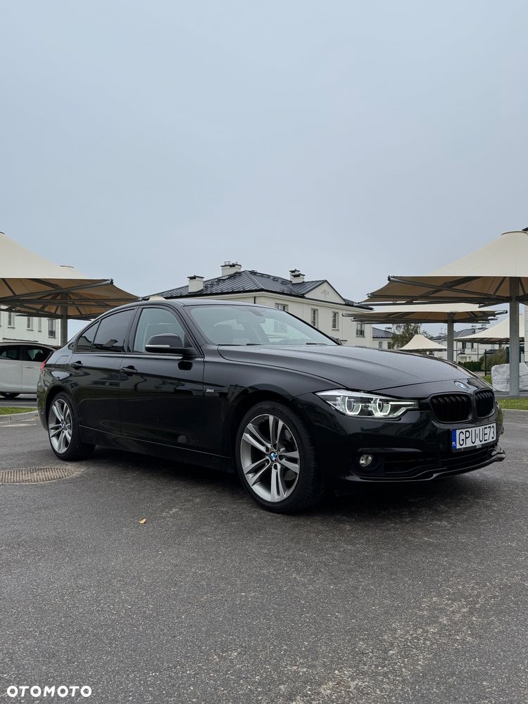 BMW Seria 3 318i Sport Line - 13
