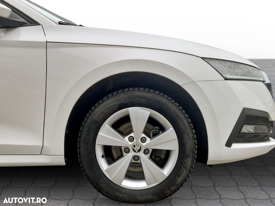 Skoda Octavia 2.0 TDI Ambition - 11