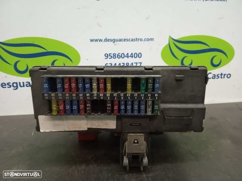 CAIXA RELÉS / FUSÍVEIS FORD ESCORT VI 1998 -14K011BCD - 4