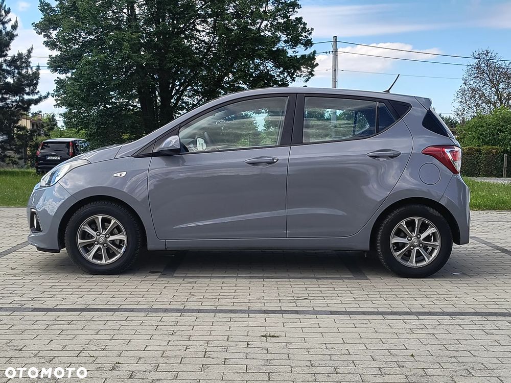 Hyundai i10 1.0 BlueDrive Black Line - 2