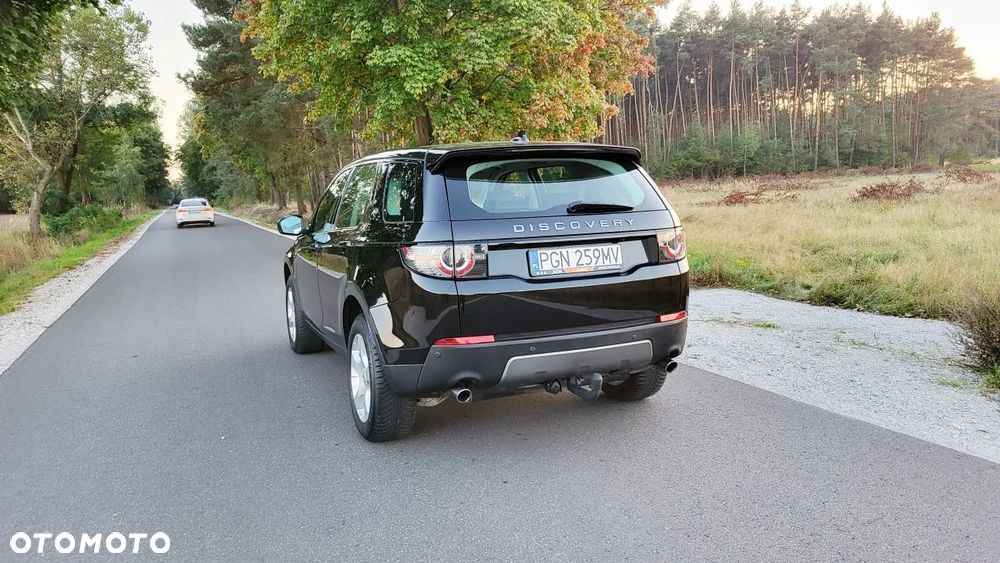 Land Rover Discovery Sport 2.0 D150 R-Dynamic - 13