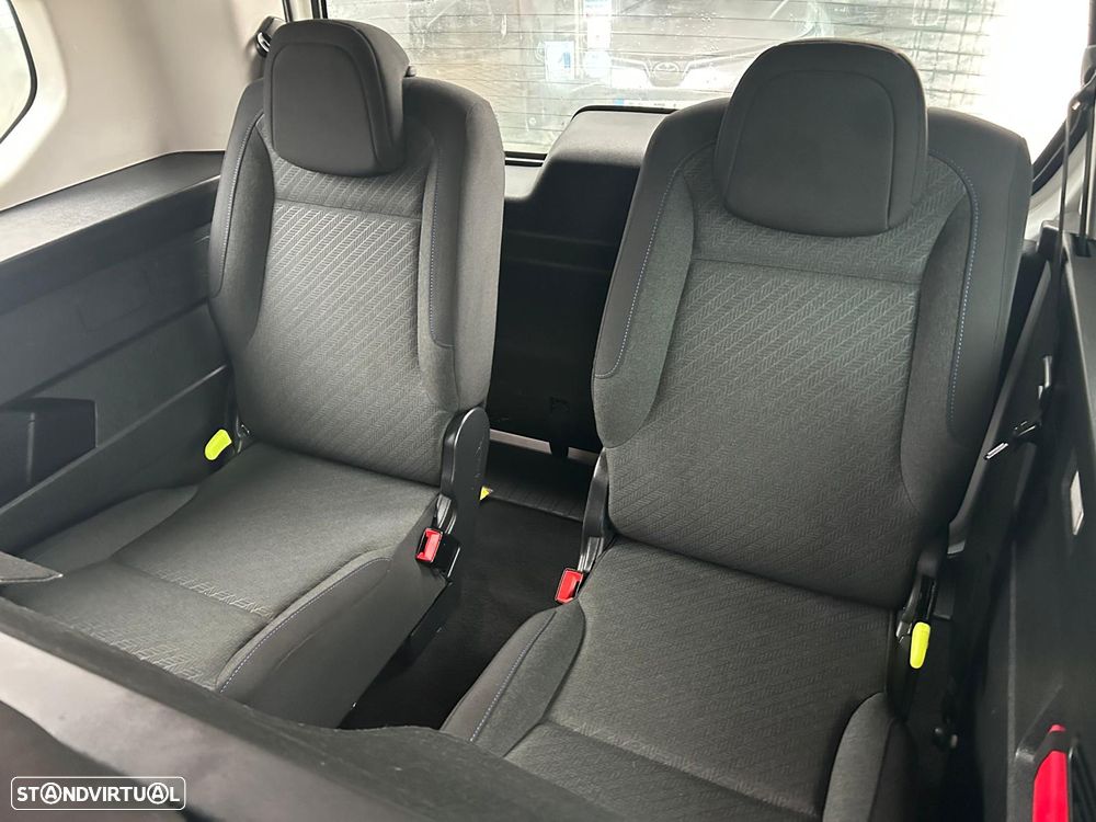 Peugeot Rifter 1.5 BlueHDi Longa Allure Pack 7L - 9