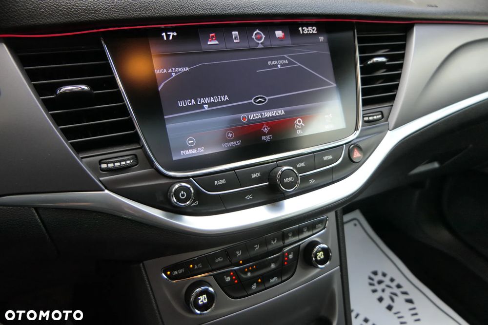 Opel Astra 1.4 Turbo Business - 20