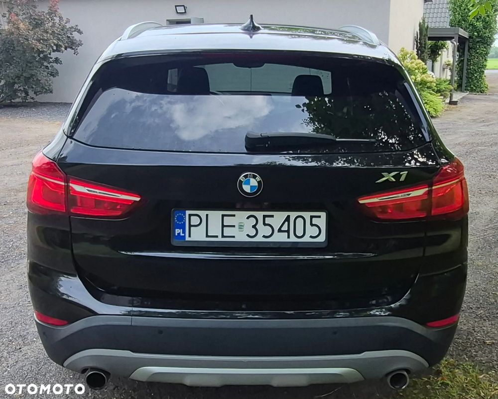 BMW X1 xDrive28i - 9