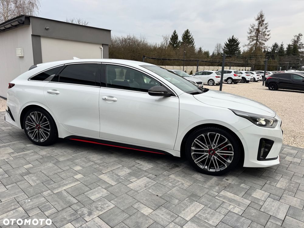 Kia ProCeed 1.6 T-GDI GT - 5