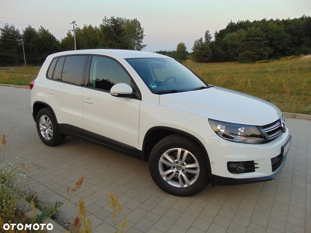 Volkswagen Tiguan 2.0 TDI DPF BlueMotion Technology Sport & Style - 28