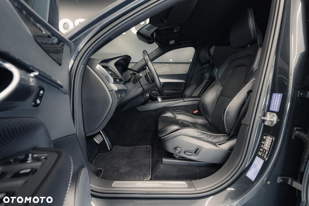 Volvo XC 90 D5 AWD R-Design - 13