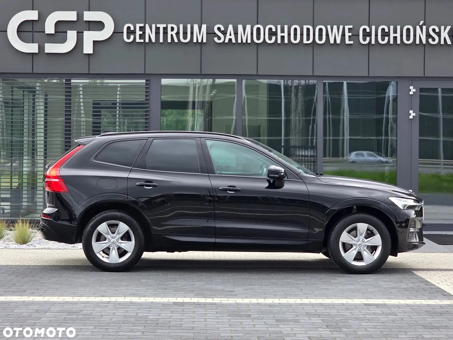 Volvo XC 60 D4 Momentum Pro - 9
