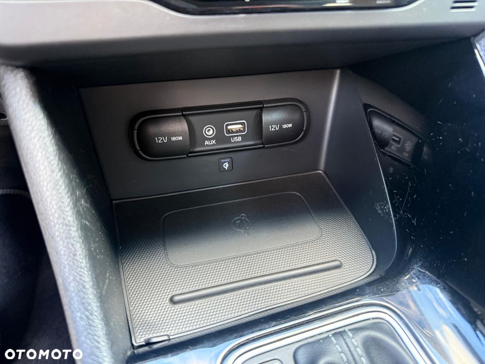 Kia Niro 1.6 GDI 2WD Vision - 24