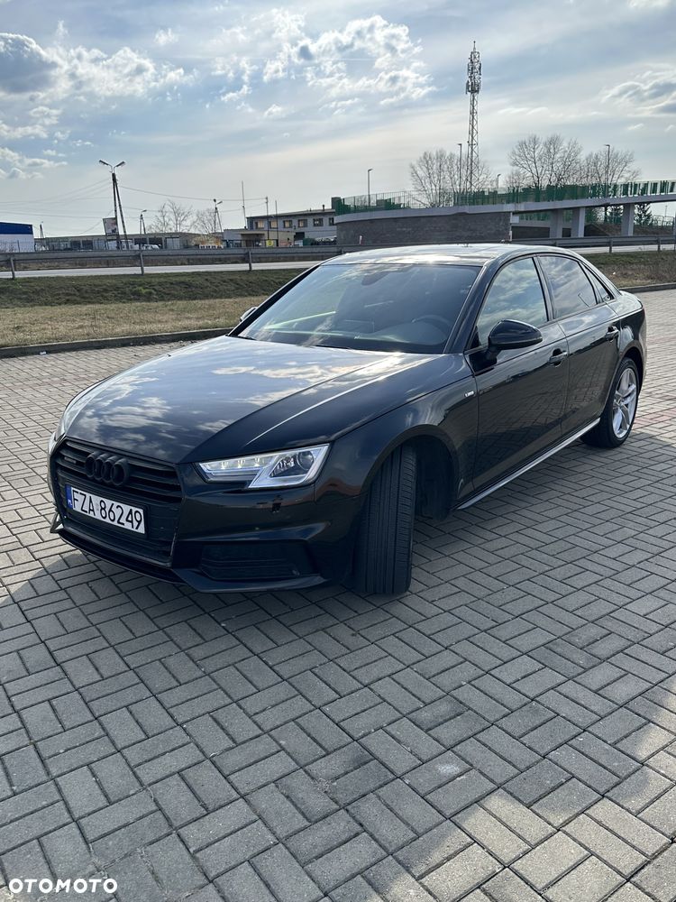 Audi A4 Limousine - 12