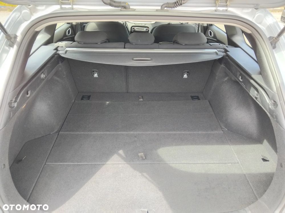 Kia Ceed 1.5 T-GDI M - 22