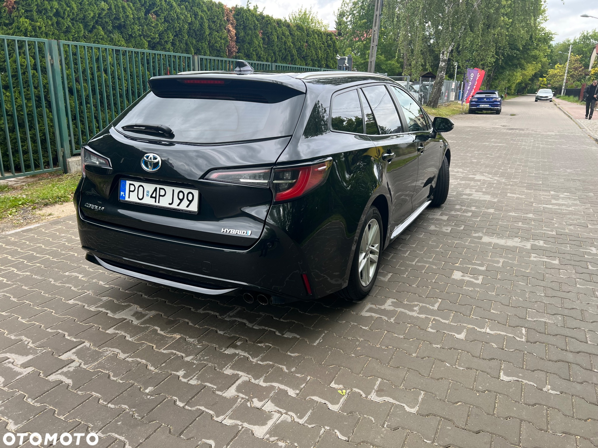 Toyota Corolla 2.0 Hybrid Comfort - 2