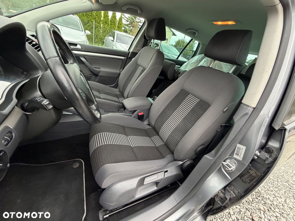 Volkswagen Golf 1.6 United - 35