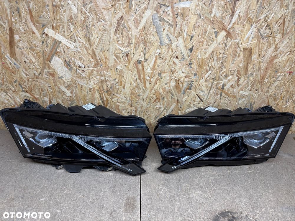 SKODA OCTAVIA IV LEWA PRAWA LAMPA PRZÓD 5E4941036 5E4941035 LIFT FULL LED - 18