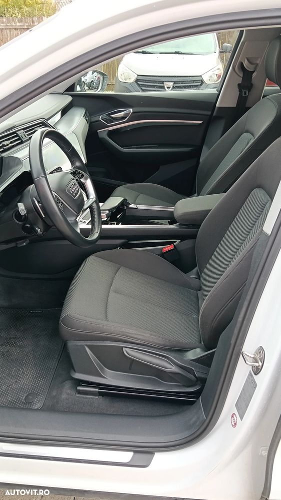 Audi e-tron 50 quattro - 9