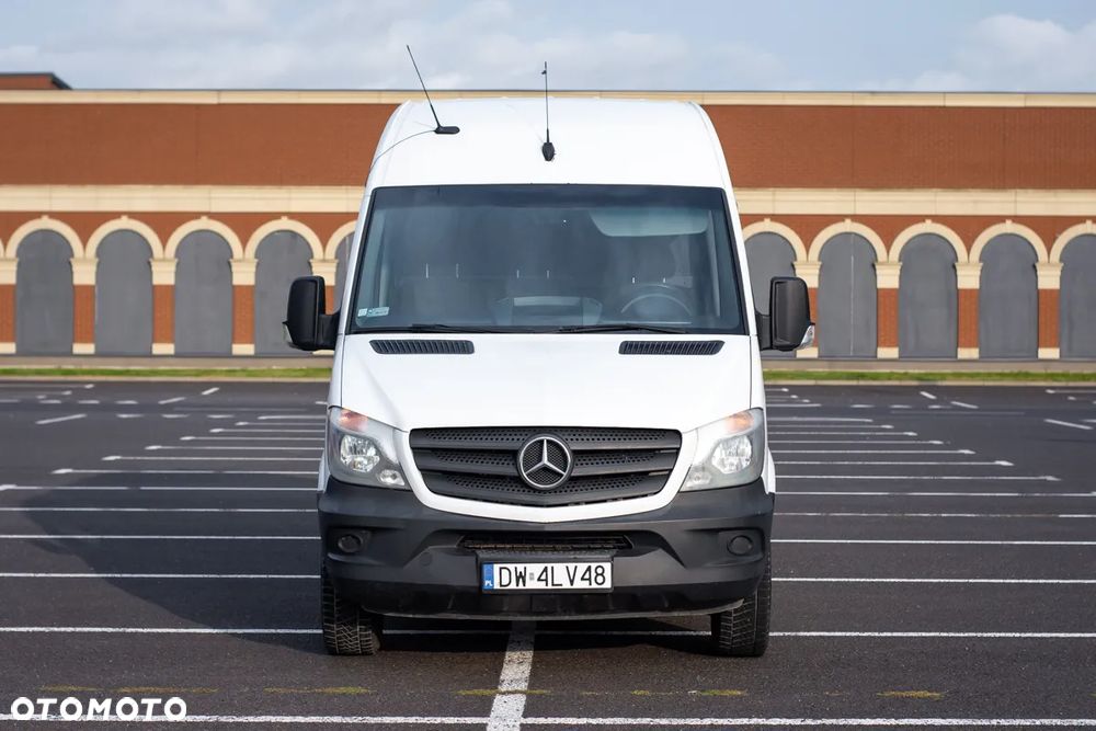 Mercedes-Benz Sprinter - 8
