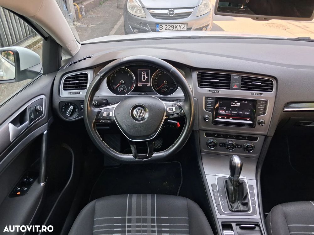 Volkswagen Golf 1.6 BlueTDI DSG Cup - 6