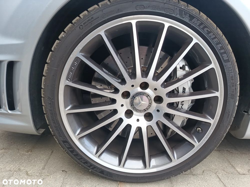 Mercedes-Benz Klasa C 63 AMG 7G-TRONIC Performance Plus SPORT EDITION - 13