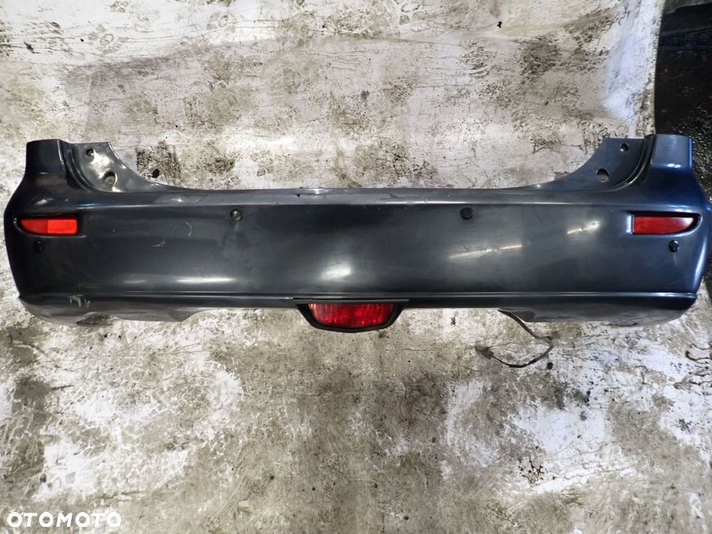 ZDERZAK TYŁ MAZDA 5 2.0 - 1